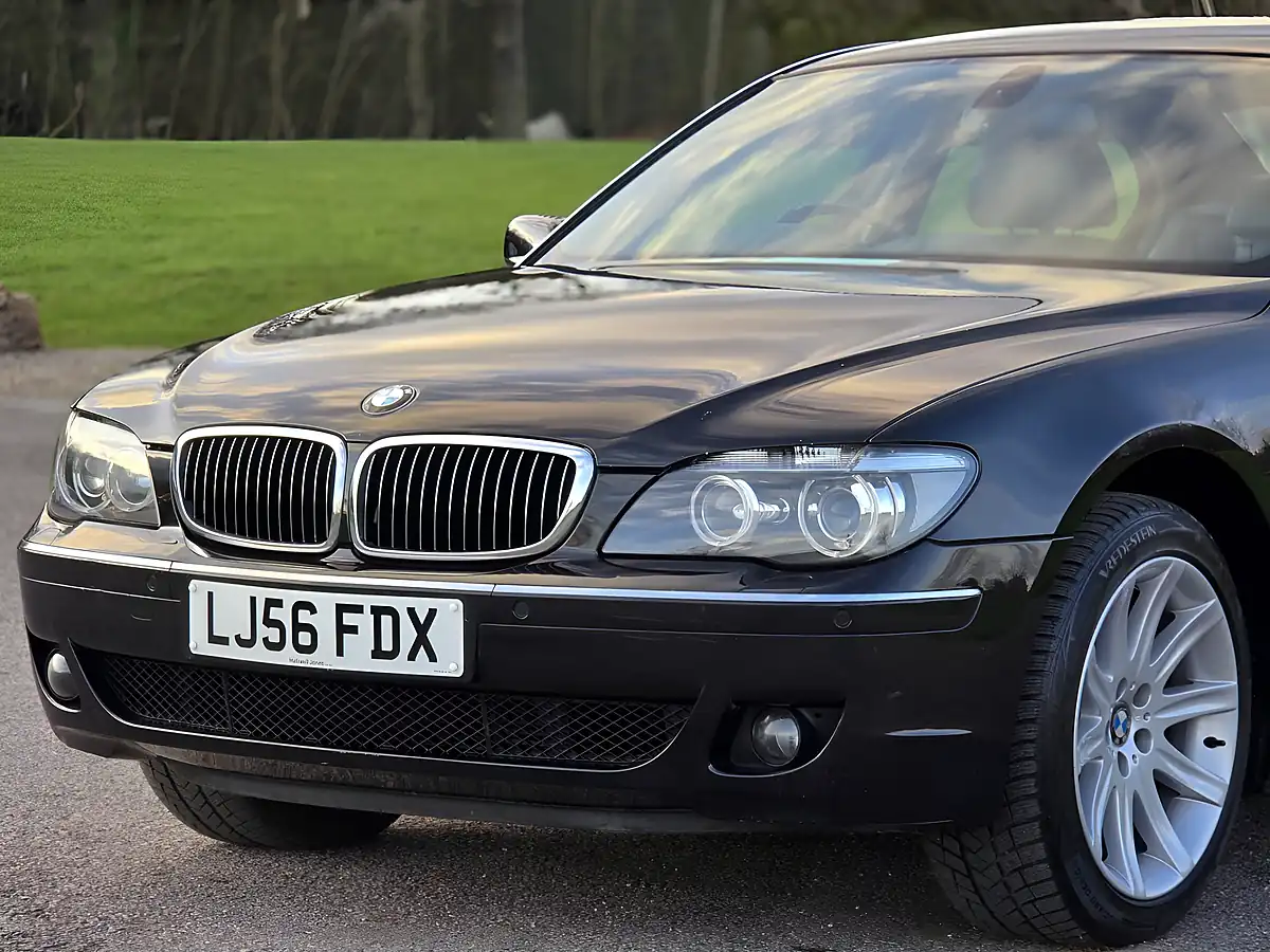 Used 2006 BMW 7 Series Se Black - Interior and Exterior details 10