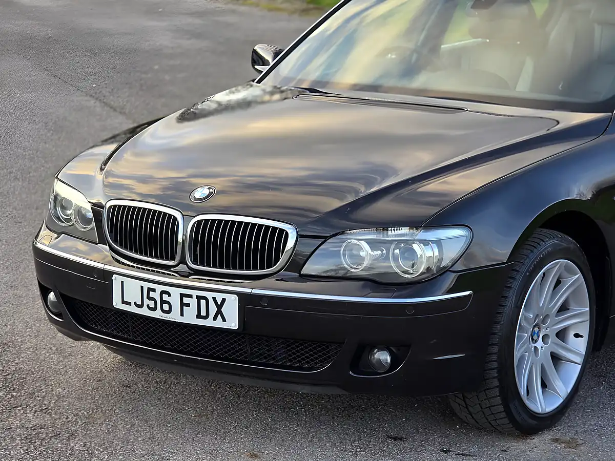 Used 2006 BMW 7 Series Se Black - Interior and Exterior details 12