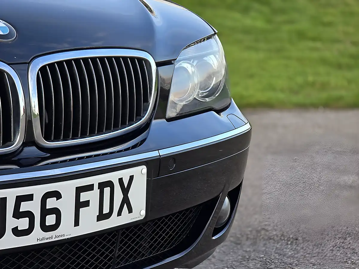 Used 2006 BMW 7 Series Se Black - Interior and Exterior details 14