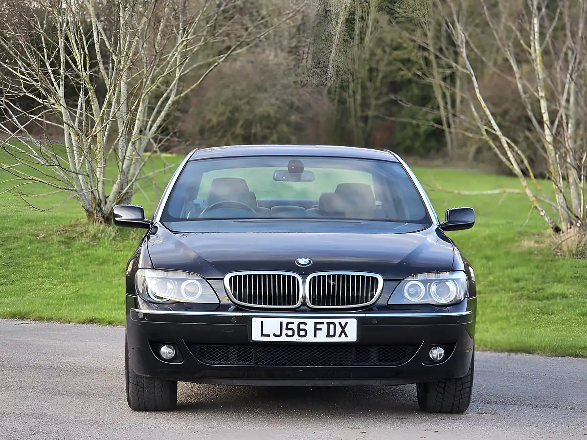 Used 2006 BMW 7 Series Se Black - Interior and Exterior details 6