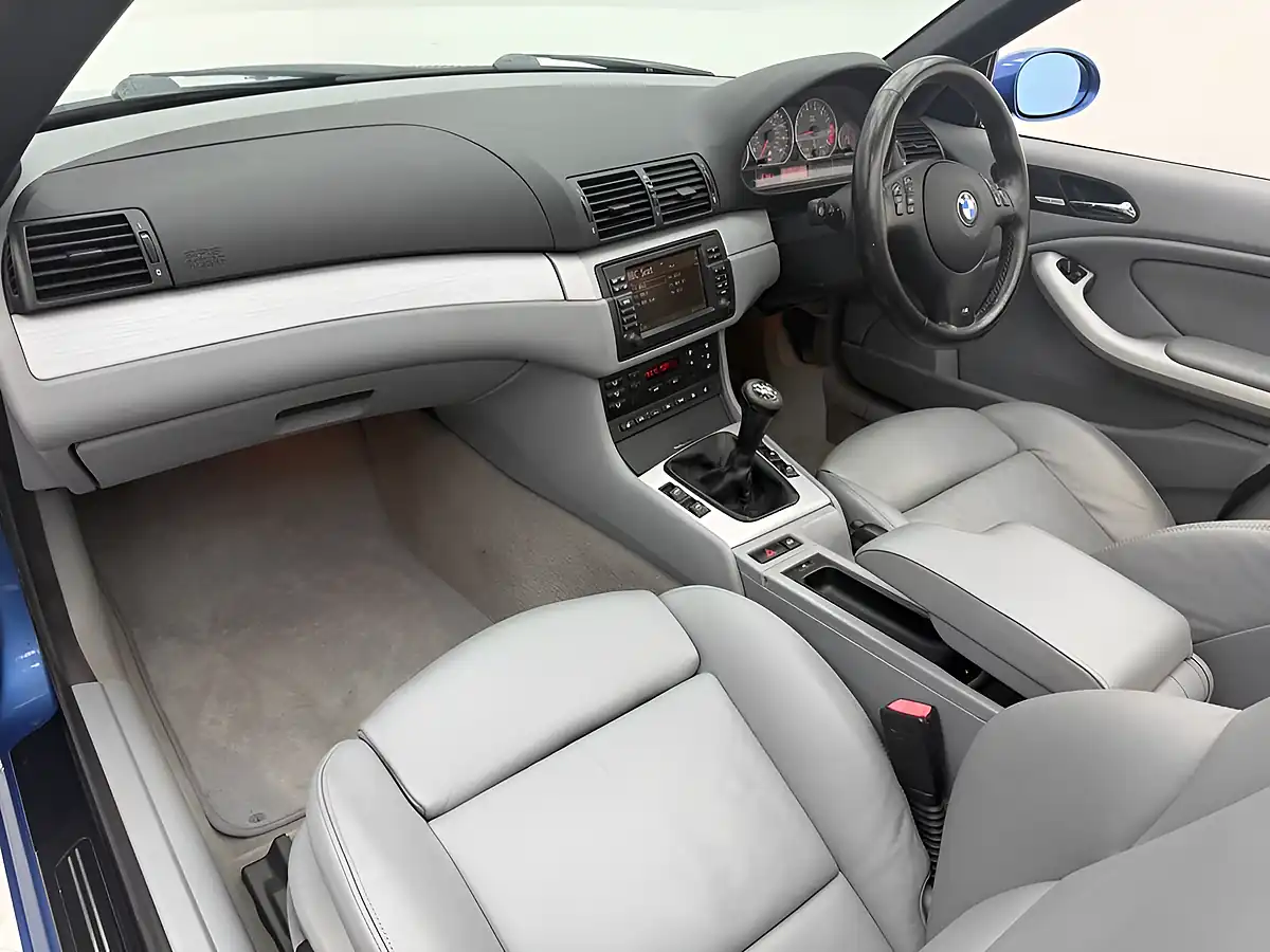 Used 2006 BMW M3 Convertible Estoril Blue - Interior and Exterior details 16