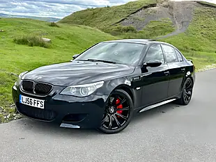 Used 2006 BMW M5 Smg Euro 4 4dr Black - Interior and Exterior details 16