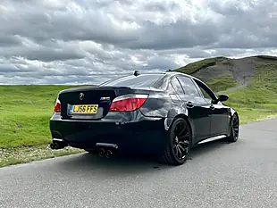 Used 2006 BMW M5 Smg Euro 4 4dr Black - Interior and Exterior details 8