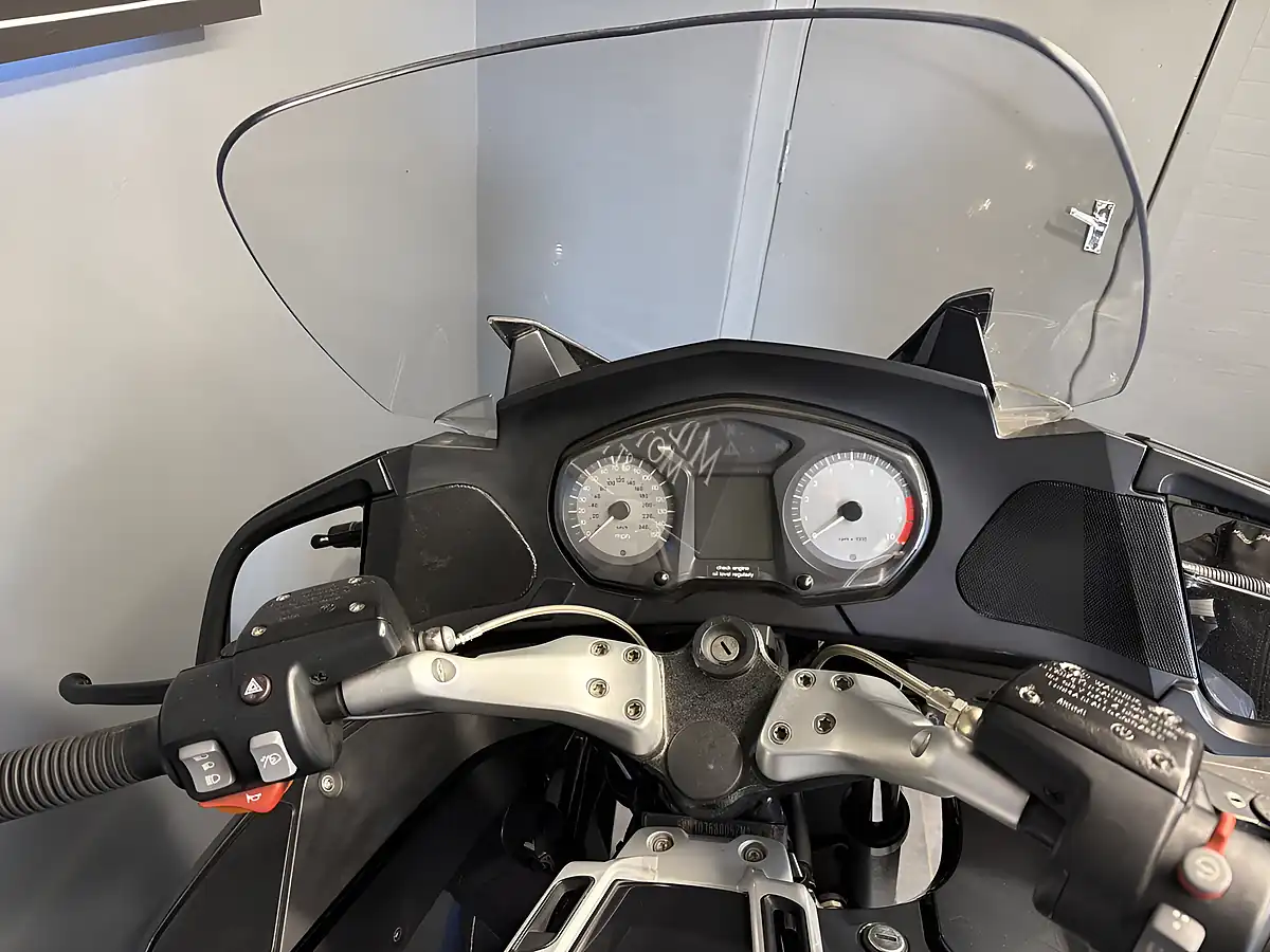 Used 2006 BMW R 1200 Rt Grey - Interior and Exterior details 9