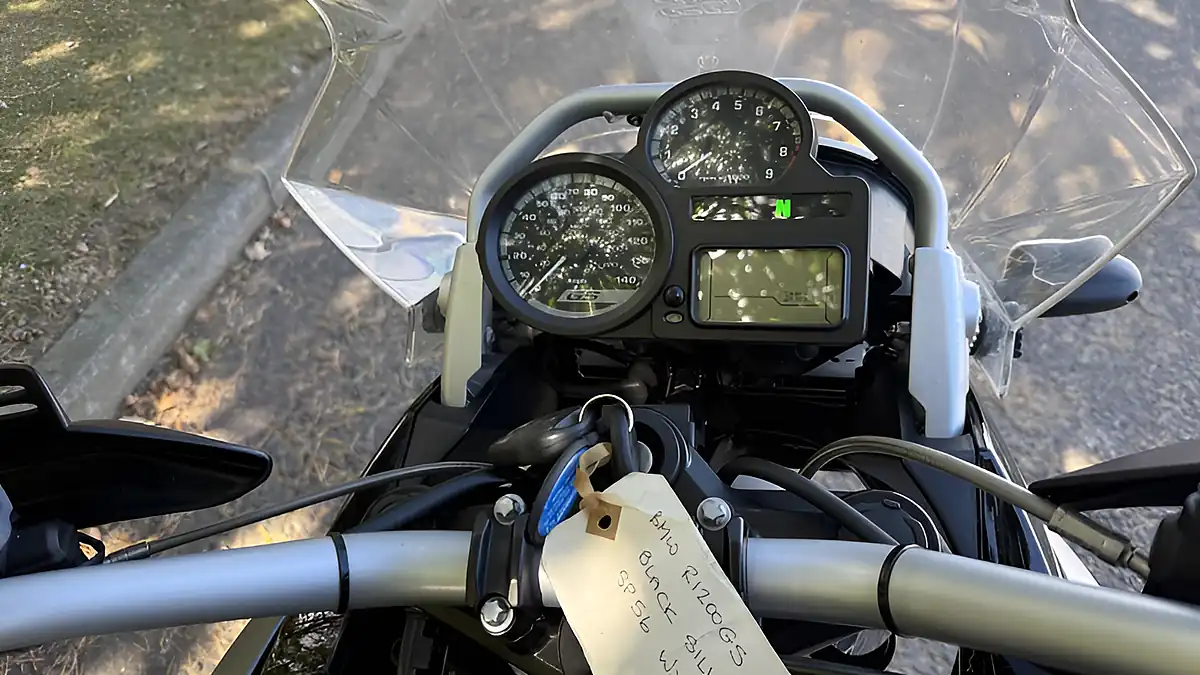 Used 2006 BMW R1200GS Black - Interior and Exterior details 16