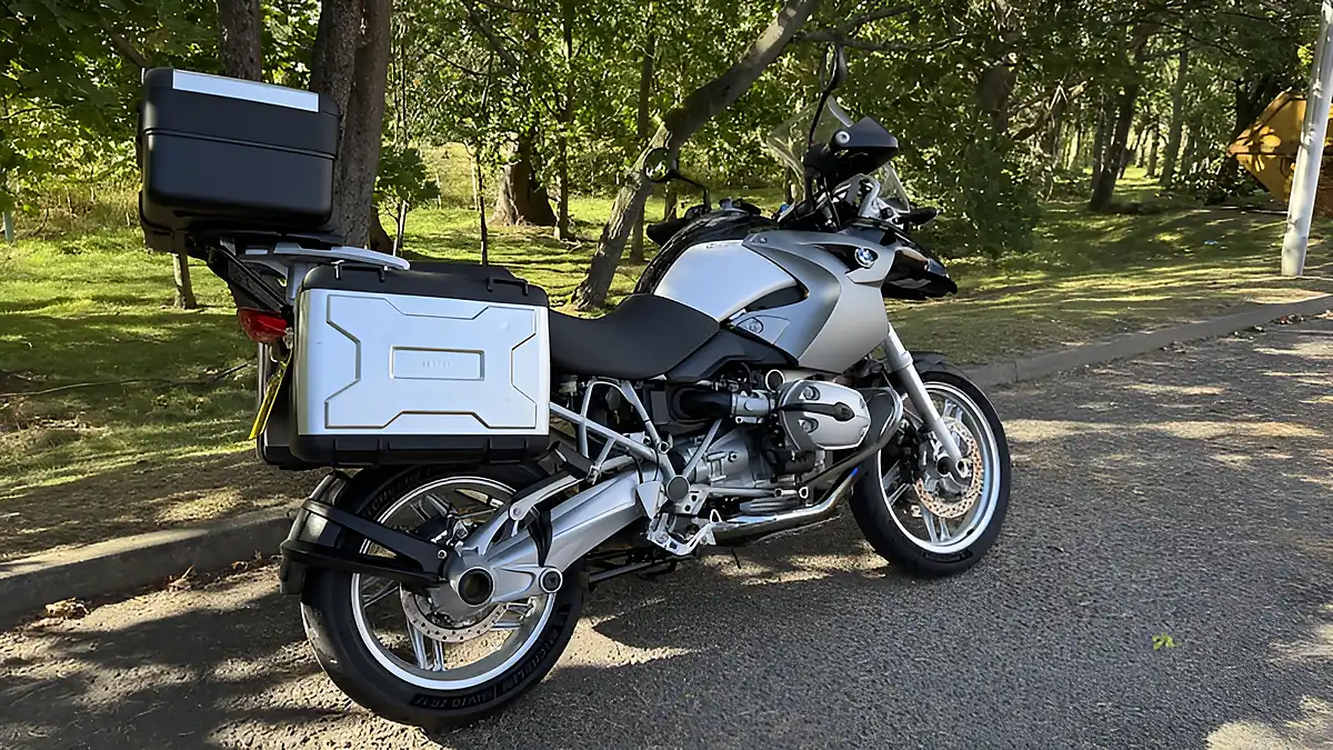 Used 2006 BMW R1200GS Black - Interior and Exterior details 5