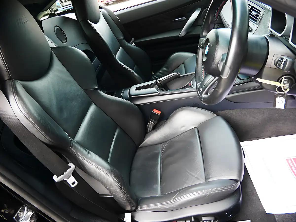 Used 2006 BMW Z4 M Black Sapphire - Interior and Exterior details 11
