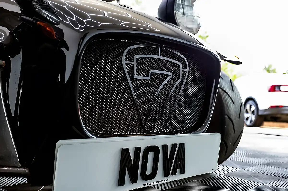 Used 2006 Caterham Seven Black - Interior and Exterior details 13