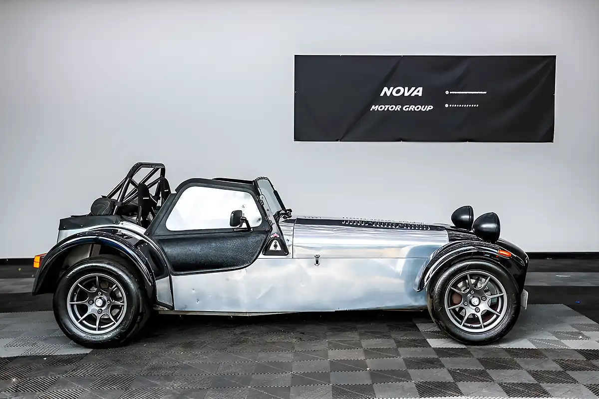 Used 2006 Caterham Seven Black - Interior and Exterior details 5