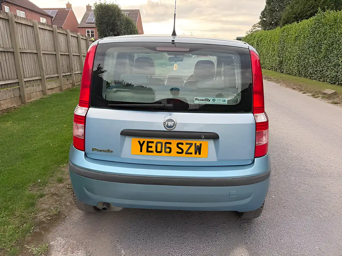 Used 2006 Fiat Panda Eleganza Blue - Interior and Exterior details 4