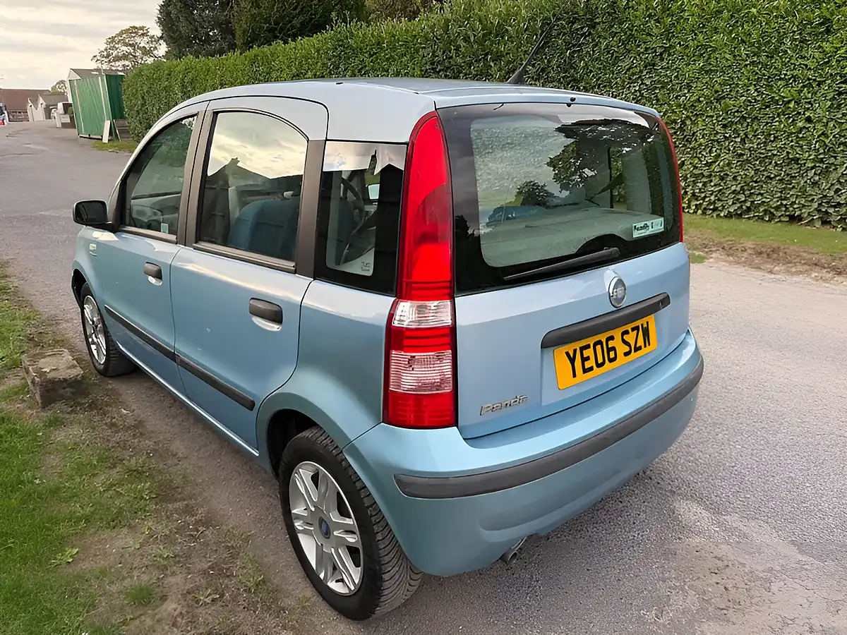 Used 2006 Fiat Panda Eleganza Blue - Interior and Exterior details 5