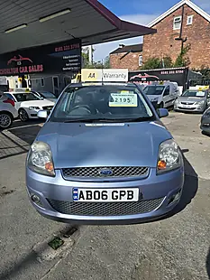 Used 2006 Ford Fiesta Ghia Blue - Interior and Exterior details 4