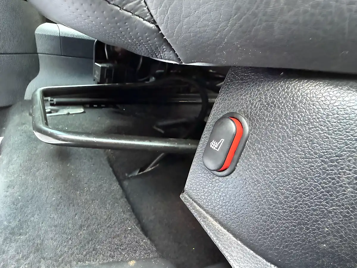 Used 2006 Ford Fiesta ST Blue - Interior and Exterior details 13