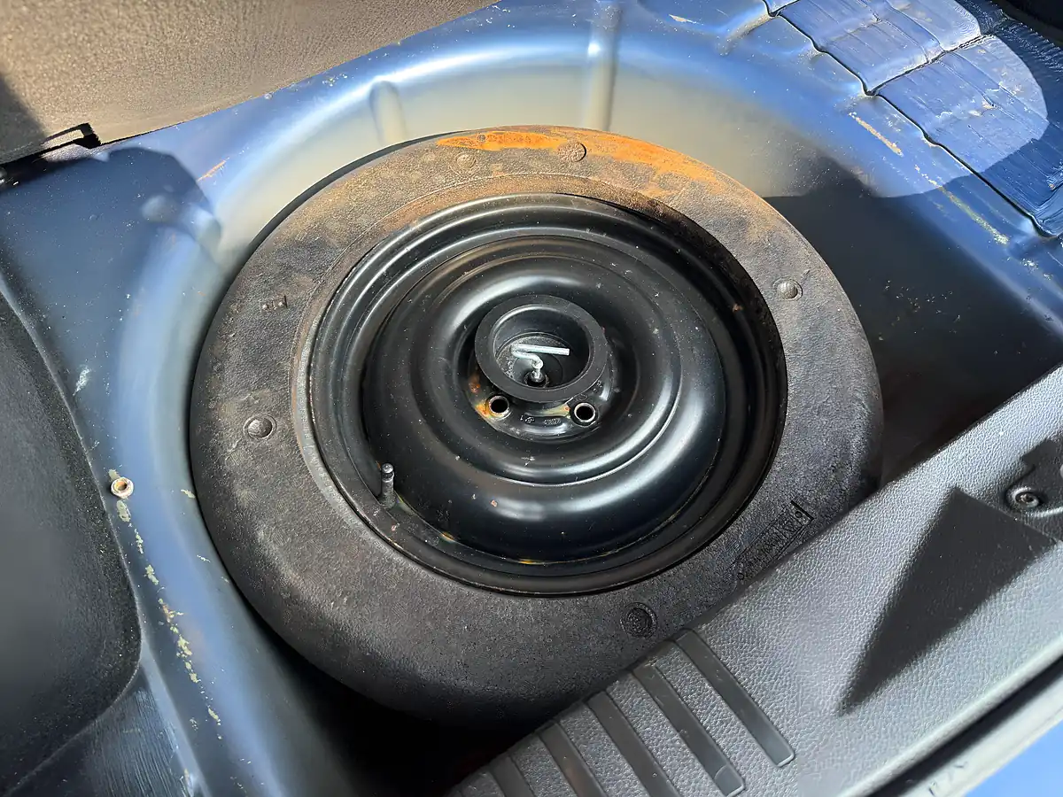 Used 2006 Ford Fiesta ST Blue - Interior and Exterior details 19