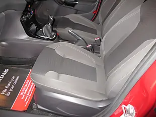 Used 2006 Ford Fiesta Zetec Red - Interior and Exterior details 9