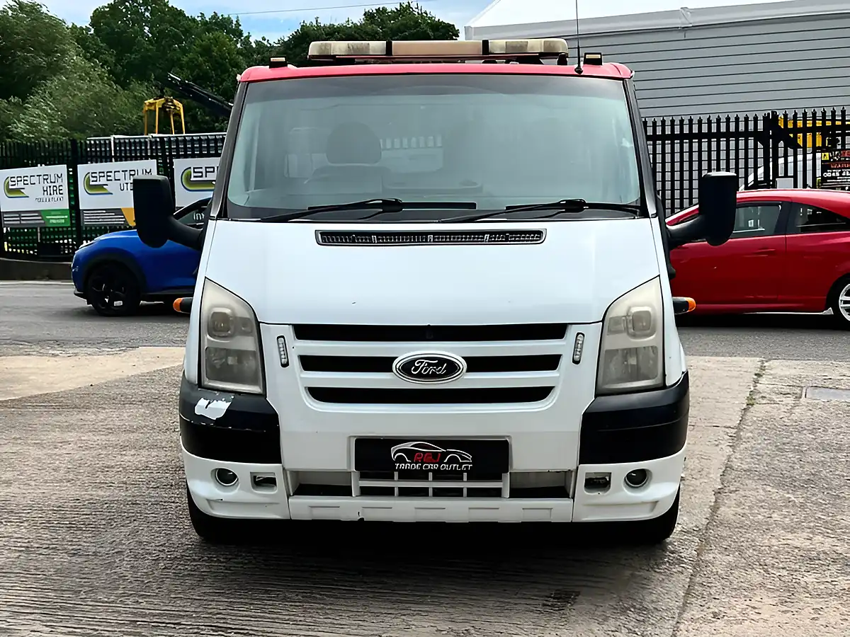 Used 2006 Ford Transit 350 Lwb White - Interior and Exterior details 4