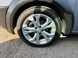 Used 2006 Ford Transit Connect T200 L Grey - Interior and Exterior details 17
