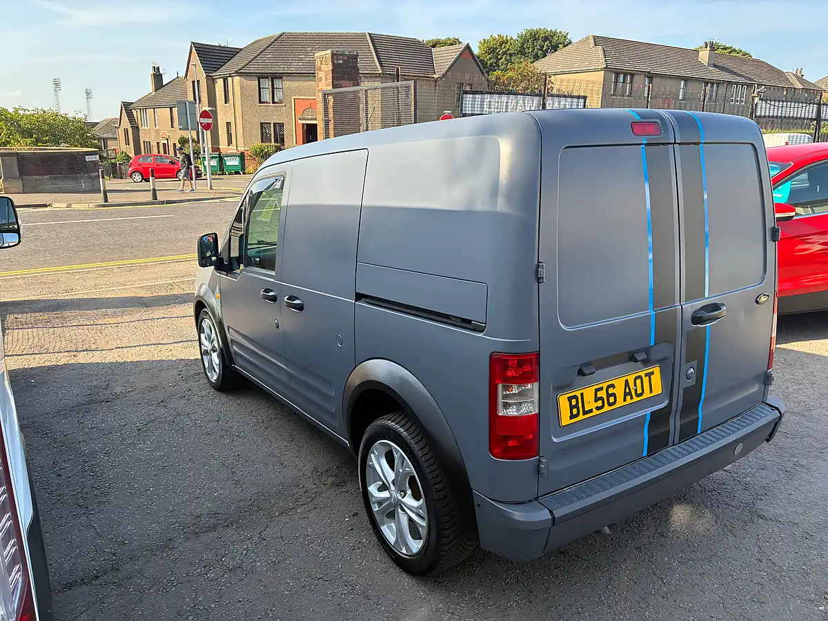 Used 2006 Ford Transit Connect T200 L Grey - Interior and Exterior details 6