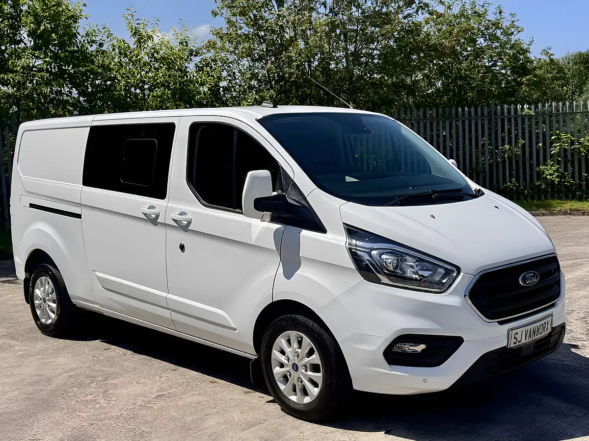 Used 2006 Ford Transit Custom Limited White - Interior and Exterior details 14