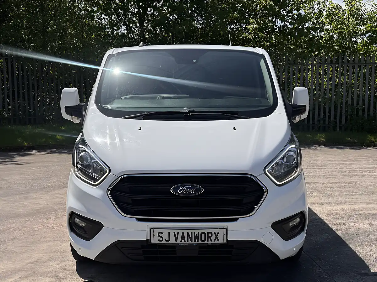Used 2006 Ford Transit Custom Limited White - Interior and Exterior details 2