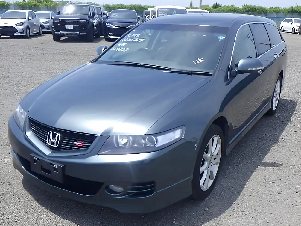 Used 2006 Honda Accord Type S Green - Interior and Exterior details 2