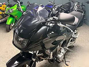 Used 2006 Honda CB1300 S Black - Interior and Exterior details 18