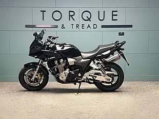 Used 2006 Honda CB1300 S Black - Interior and Exterior details 8