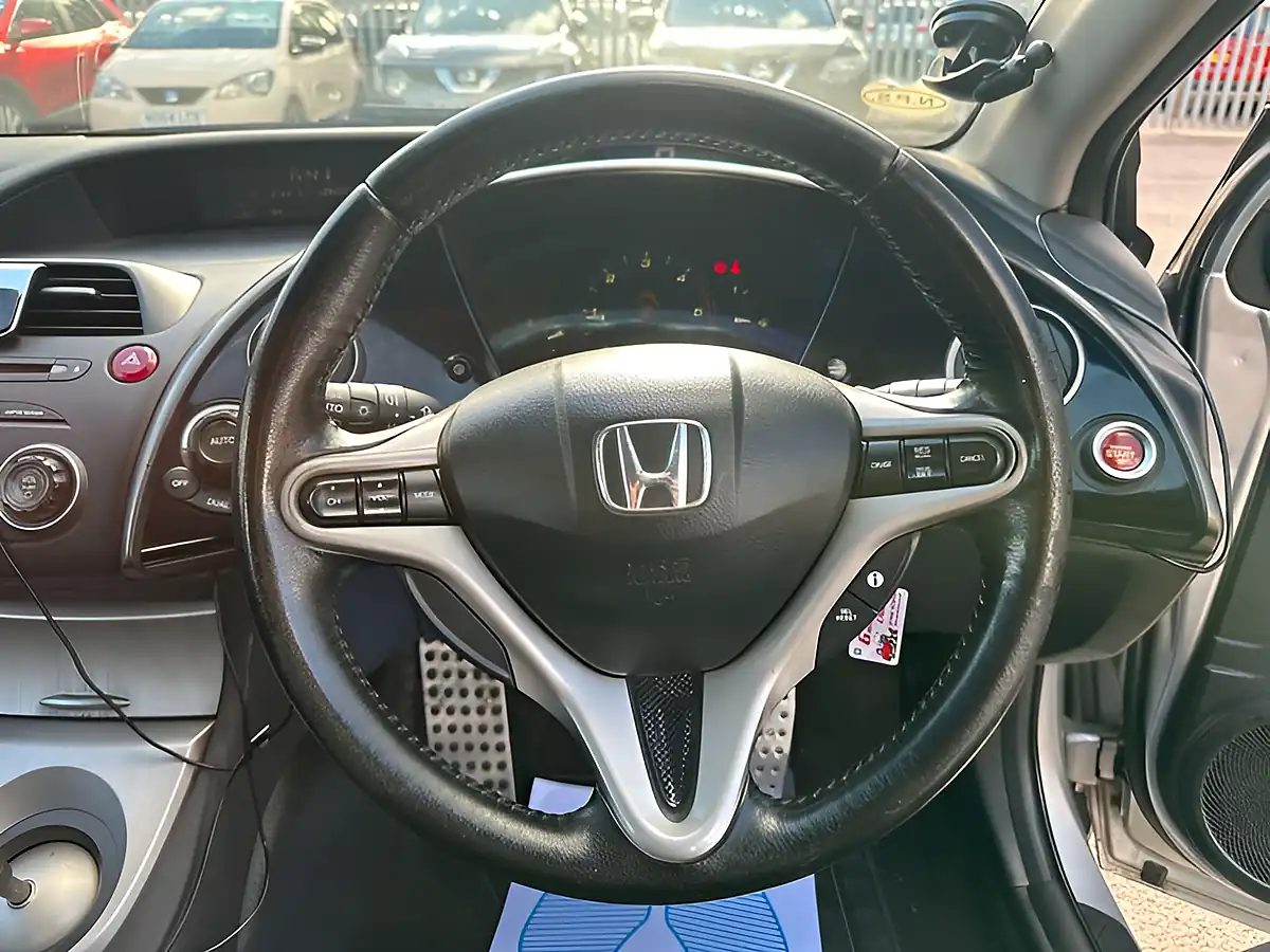 Used 2006 Honda Civic Es Silver - Interior and Exterior details 16