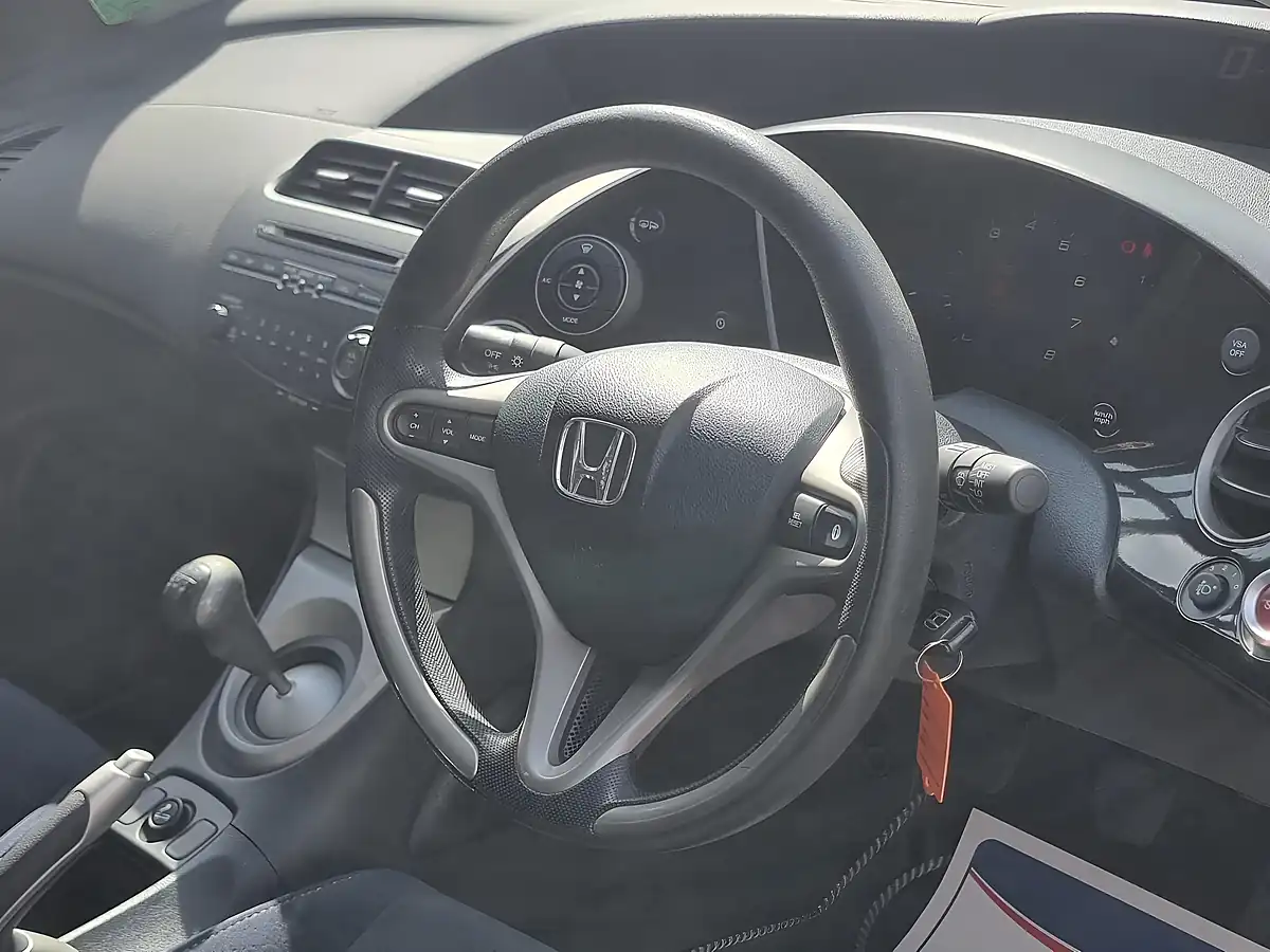 Used 2006 Honda Civic S Blue - Interior and Exterior details 12
