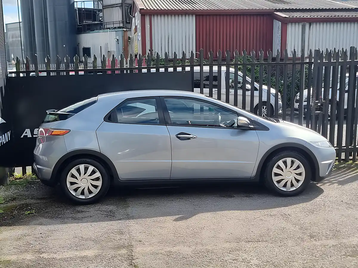 Used 2006 Honda Civic S Blue - Interior and Exterior details 5
