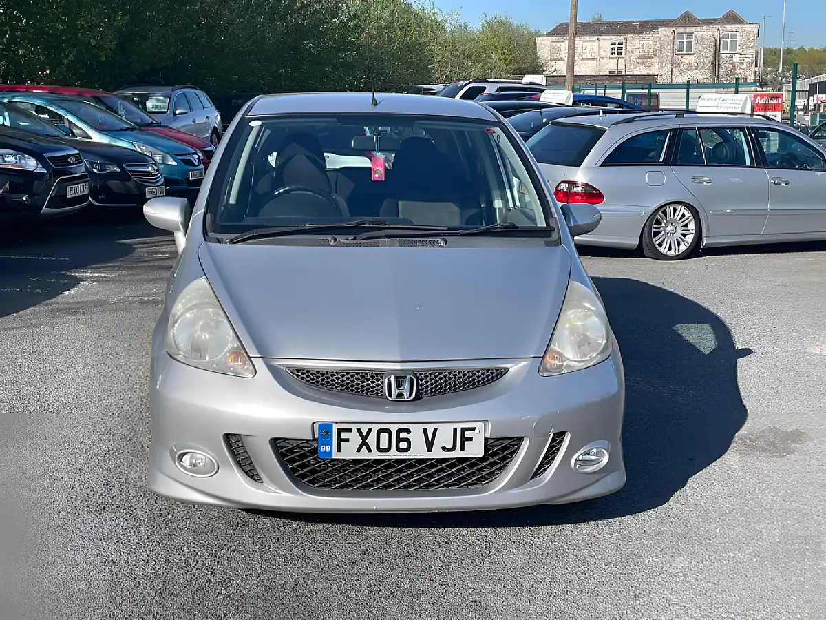 Used 2006 Honda Jazz Sport Silver - Interior and Exterior details 2