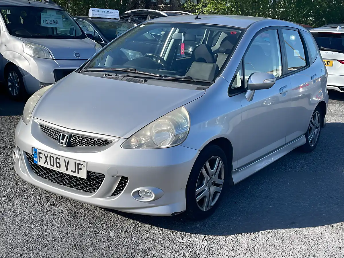 Used 2006 Honda Jazz Sport Silver - Interior and Exterior details 3