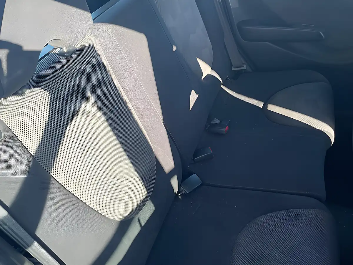 Used 2006 Honda Jazz Sport Silver - Interior and Exterior details 9