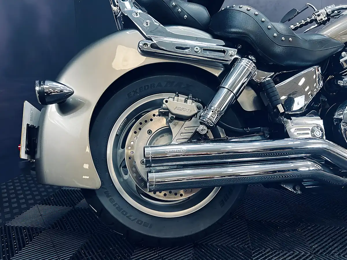 Used 2006 Honda Vtx 1800 Grey - Interior and Exterior details 18