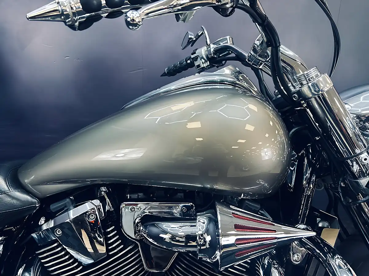 Used 2006 Honda Vtx 1800 Grey - Interior and Exterior details 9