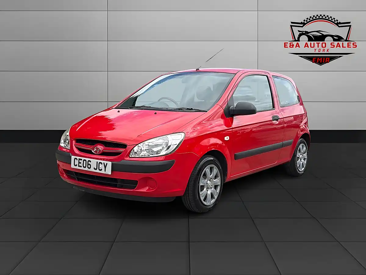 Used 2006 Hyundai Getz Se Red - Front View