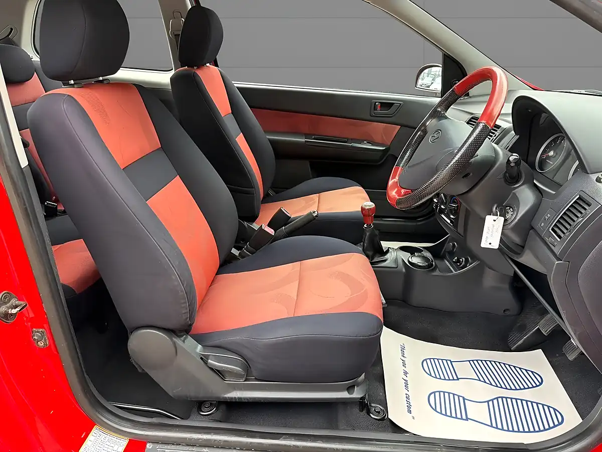 Used 2006 Hyundai Getz Se Red - Interior and Exterior details 10
