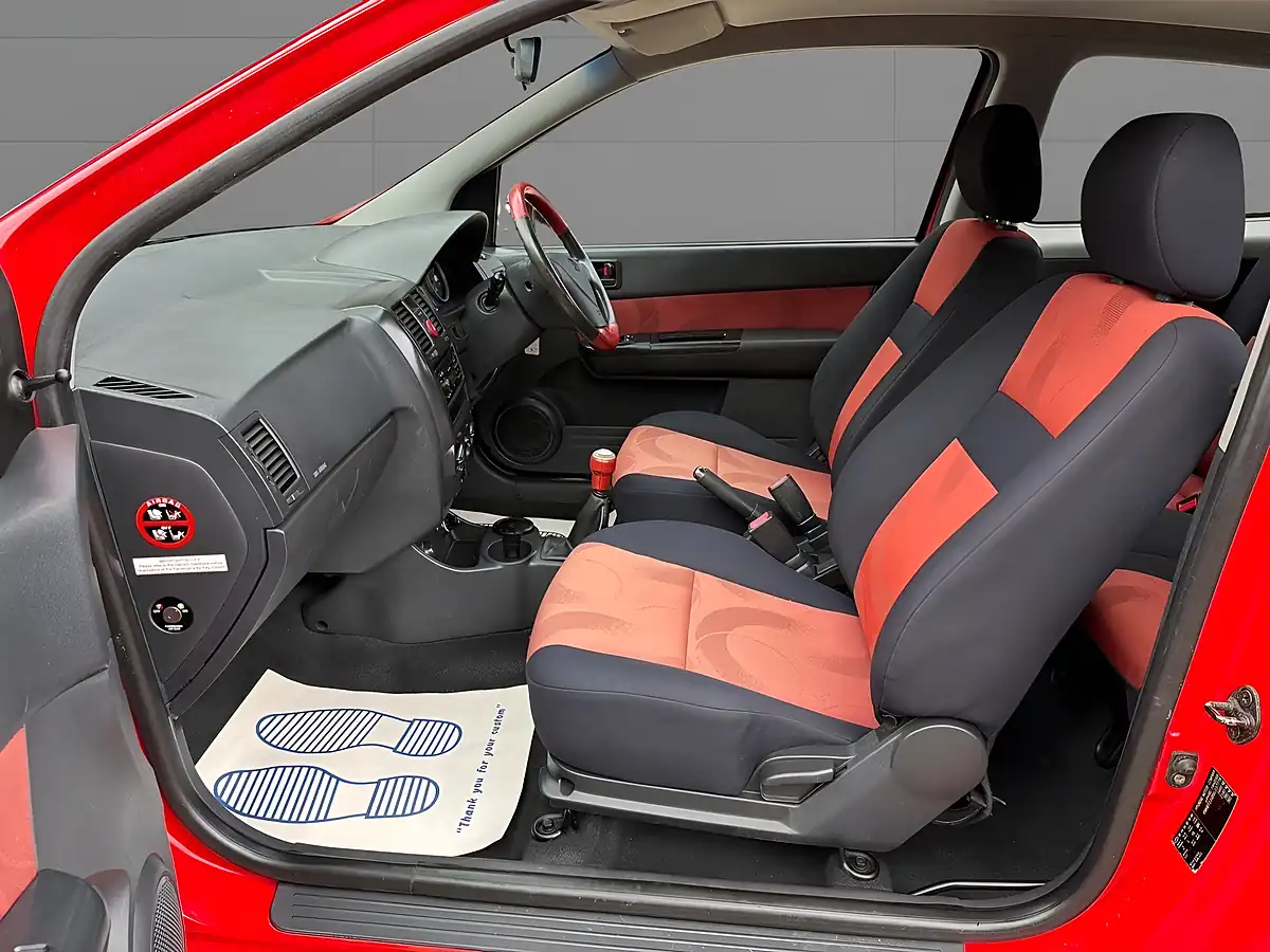 Used 2006 Hyundai Getz Se Red - Interior and Exterior details 11