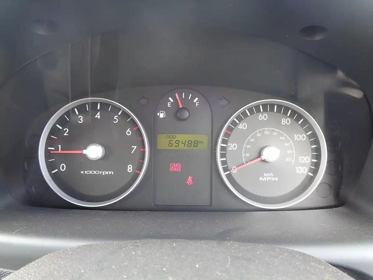 Used 2006 Hyundai Getz Se Red - Interior and Exterior details 11