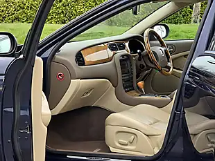 Used 2006 Jaguar S-Type Se Indigo Blue - Interior and Exterior details 16