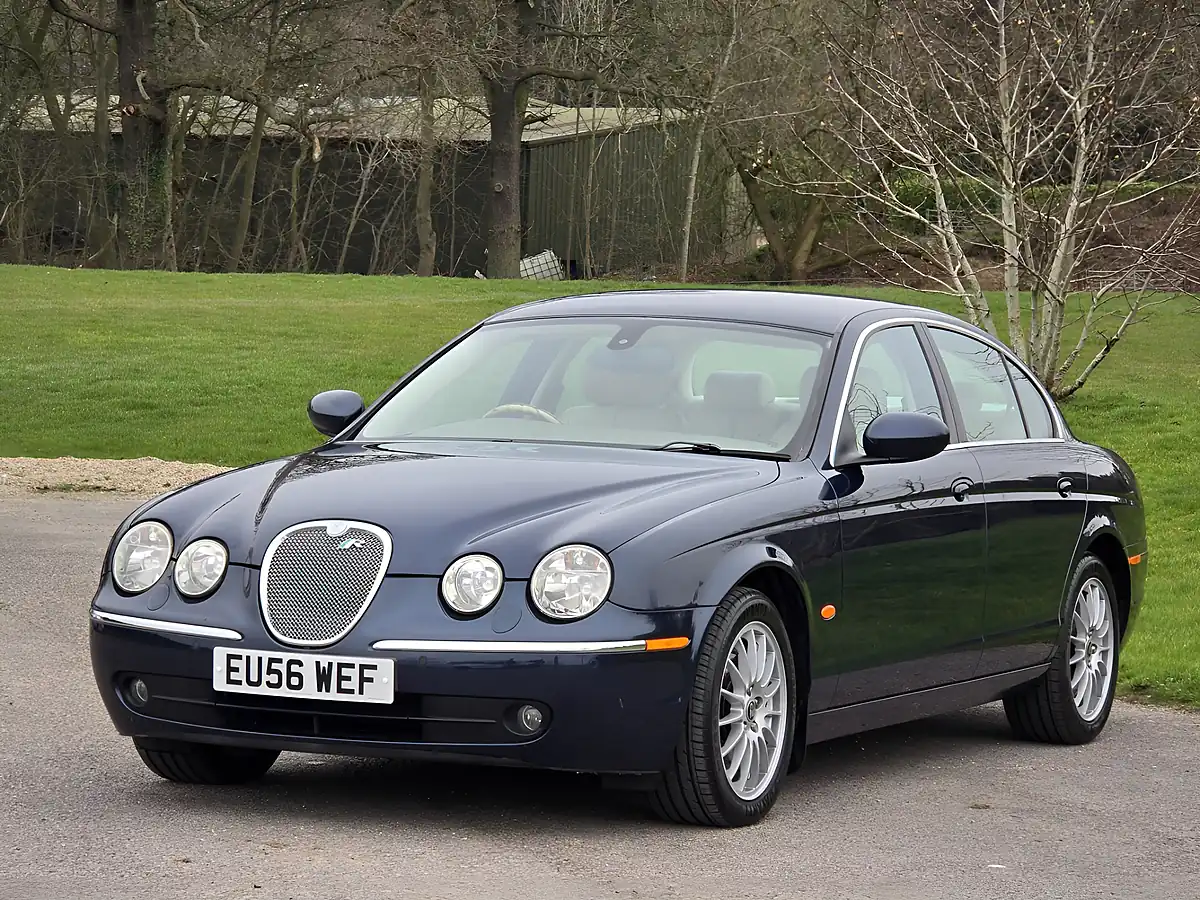 Used 2006 Jaguar S-Type Se Indigo Blue - Interior and Exterior details 5