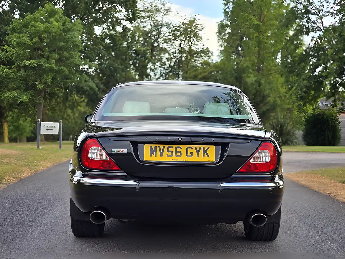 Used 2006 Jaguar Xjr Portfolio Black - Interior and Exterior details 7