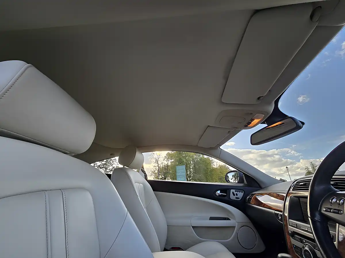 Used 2006 Jaguar Xk British Racing Green - Interior and Exterior details 19
