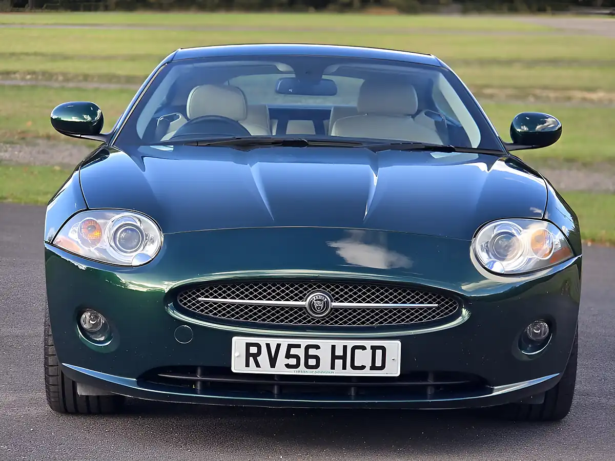 Used 2006 Jaguar Xk British Racing Green - Interior and Exterior details 2