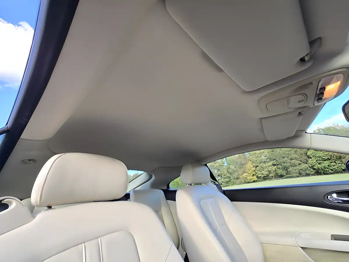 Used 2006 Jaguar Xk British Racing Green - Interior and Exterior details 8