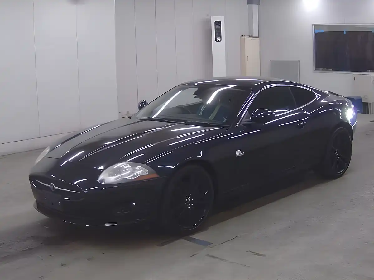 Used 2006 Jaguar Xk Coupe Black - Interior and Exterior details 5