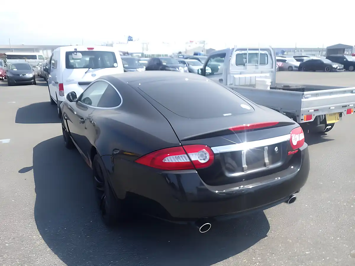 Used 2006 Jaguar Xk Coupe Black - Interior and Exterior details 9