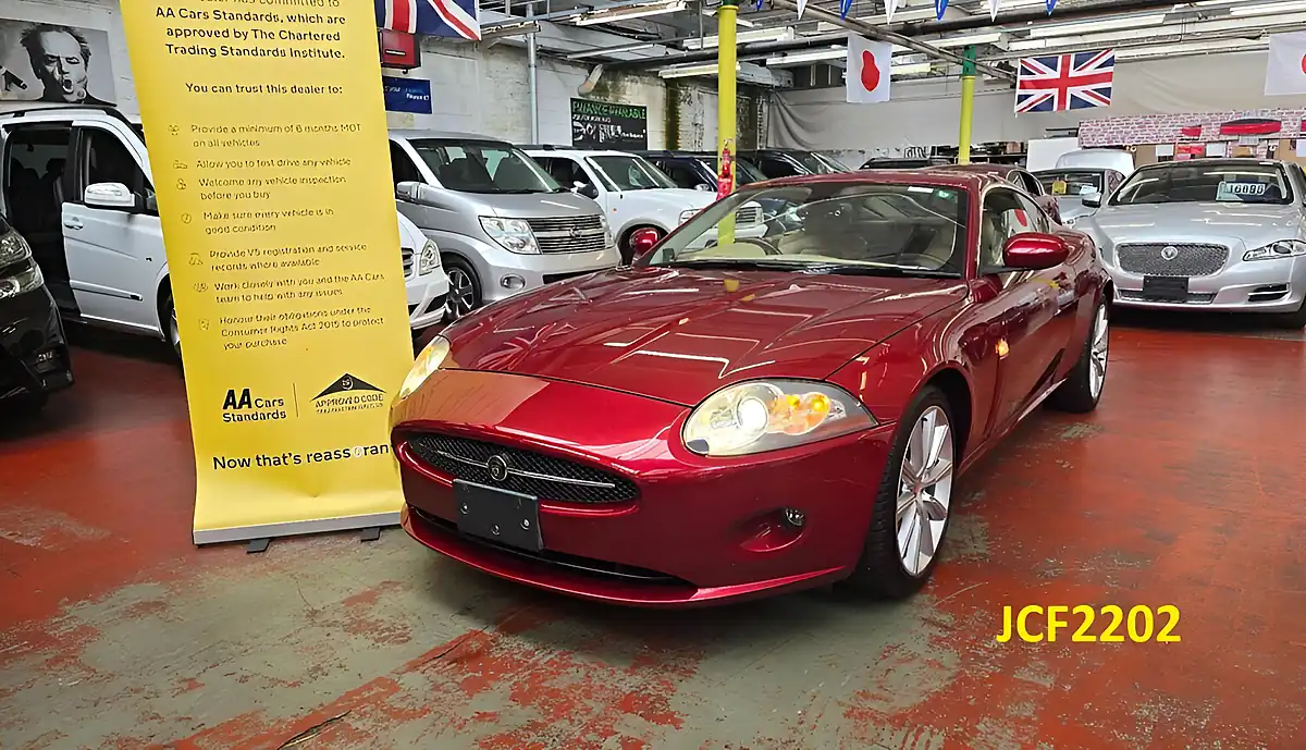 Used 2006 Jaguar Xk Coupe Red - Front View