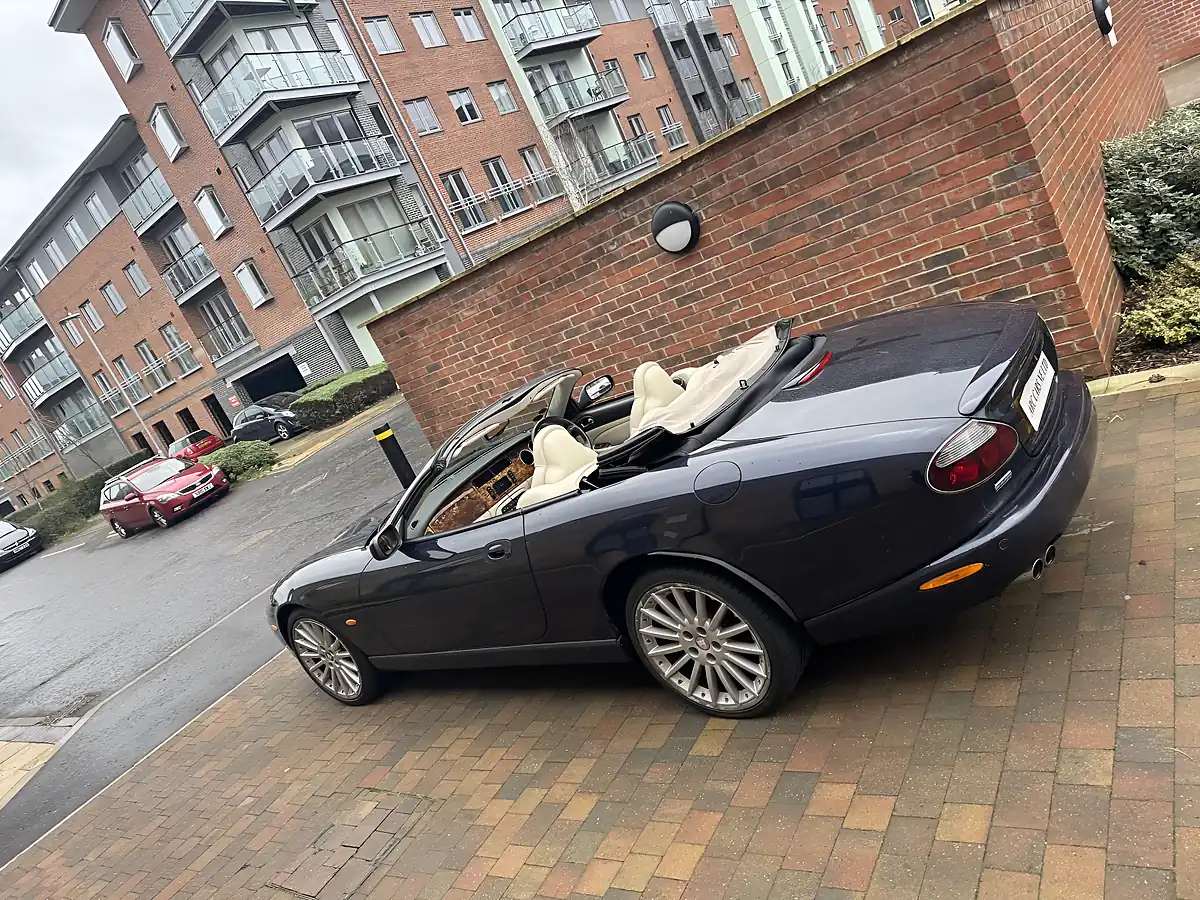 Used 2006 Jaguar Xkr S Blue - Interior and Exterior details 4