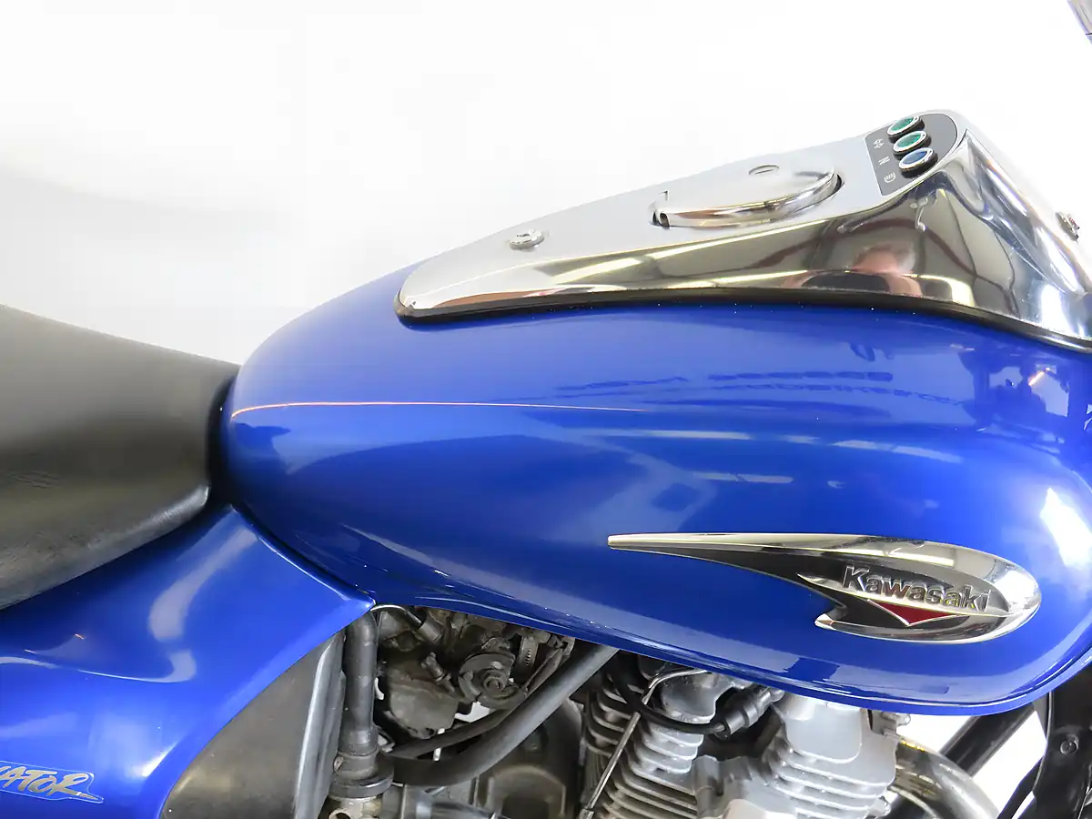 Used 2006 Kawasaki EL125 Eliminator Blue - Interior and Exterior details 14